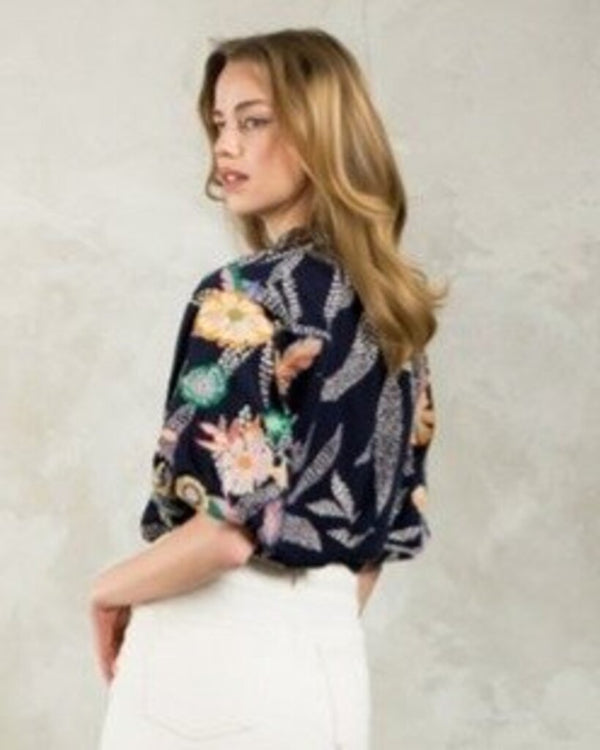 Embroidered Floral Print Puff Sleeve Top
