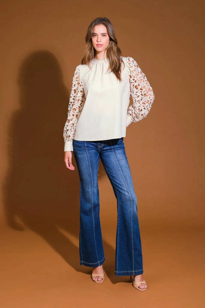 Lace Contrast Sleeve Blouse