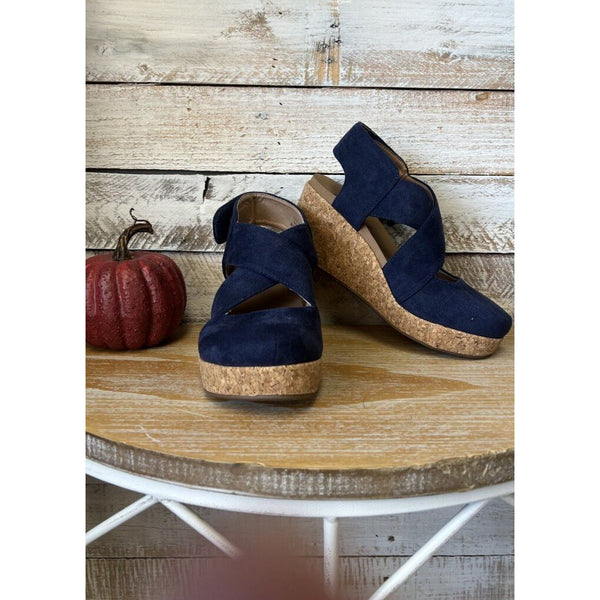 Closed Case Wedge