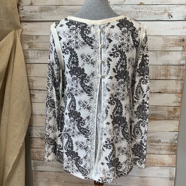 Paisley Print Lace Back Sweater