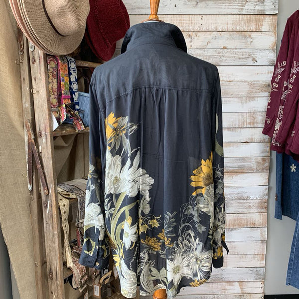 LS Floral Buttondown