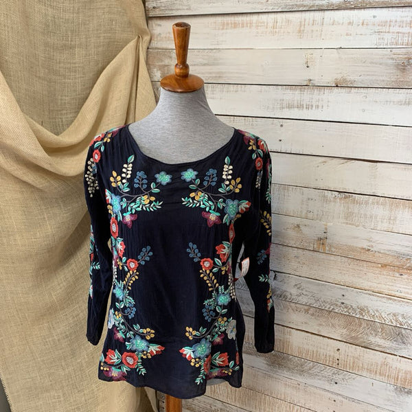 LS Embrodery Print