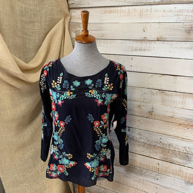 LS Embrodery Print