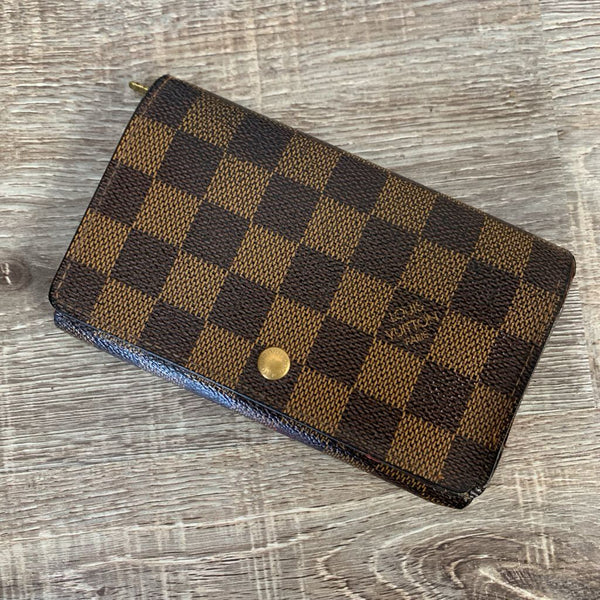 Damier Ebene Canvas Wallet