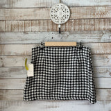 NEW Houndstooth Skirt