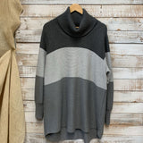 Ribbed Stripe Cowl